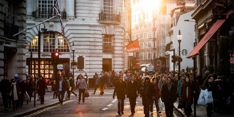 科技趣闻与健康生活交汇点：8个实用技巧守护你的个人数据安全与数字资产