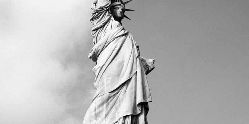 科技趣闻与娱乐八卦之外：趣味打造家庭应急包，从自然灾害到突发疾病的全面守护方案